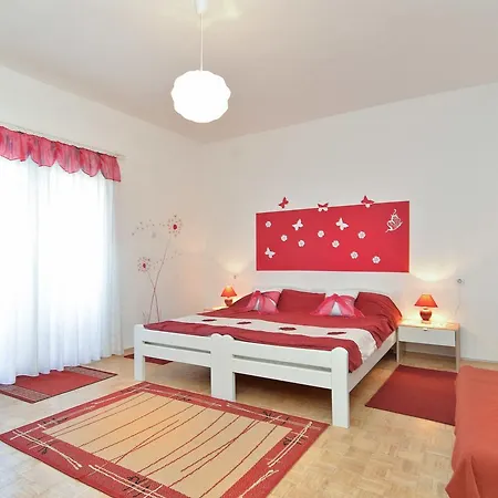 Stjepan 725 Daire Fažana