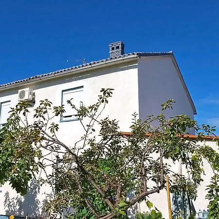 Stjepan 725 * Fažana