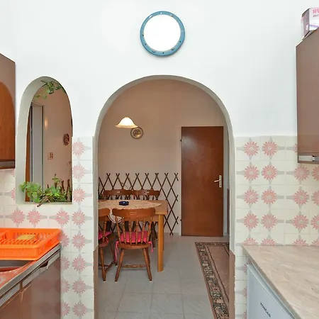 Apartment Stjepan 725 *